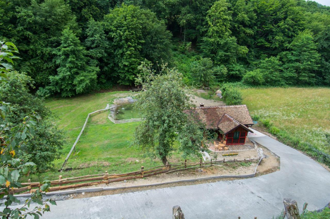 Vajat Tuk Villa Bajina Basta Kültér fotó